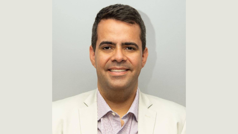 Entenda como Vinicius Tadeu Sattin Rodrigues aborda a conexão entre mamografia e telelaudo e os reflexos dessa integração na segurança do diagnóstico.